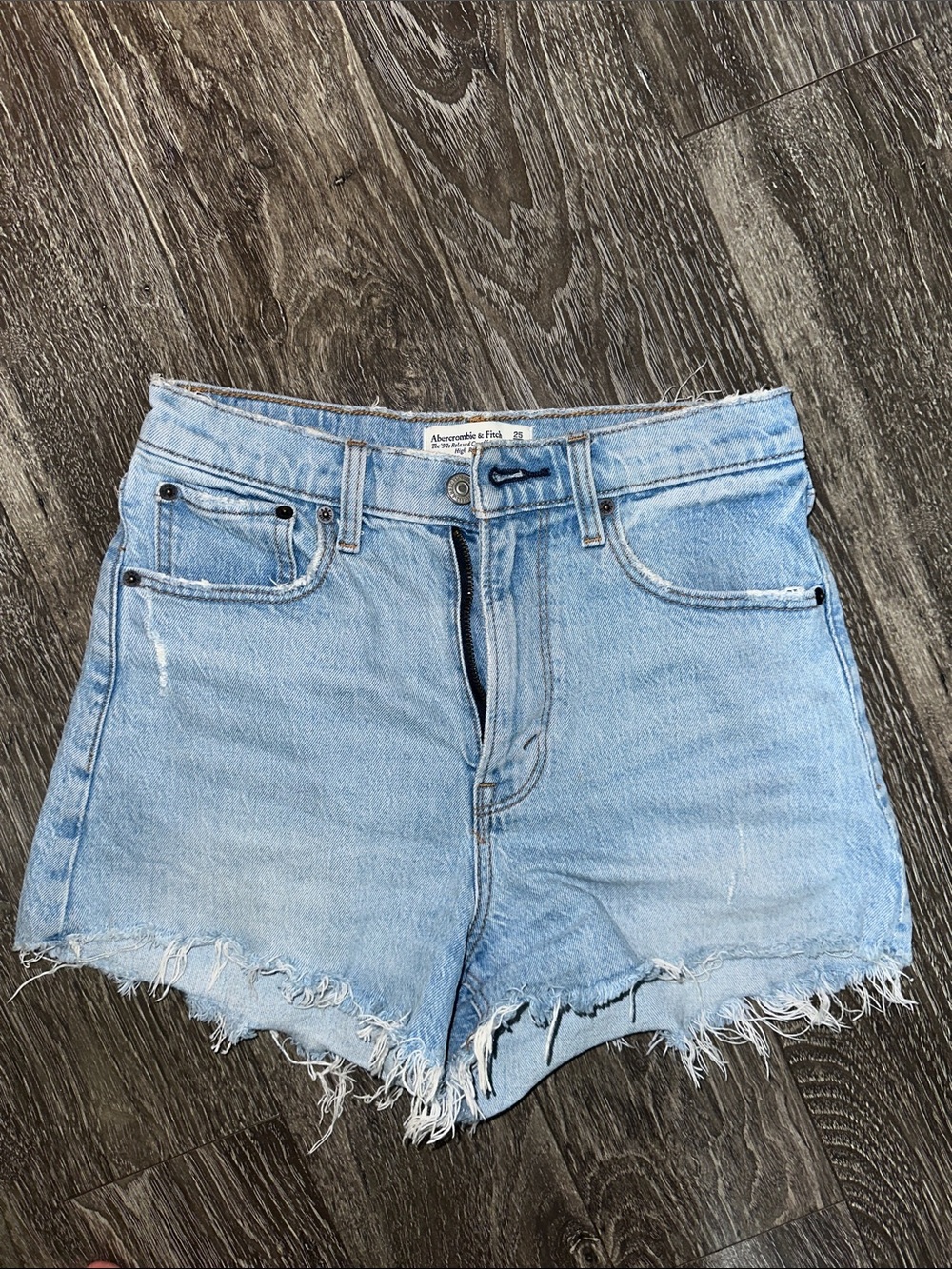 Abercrombie & Fitch Light Wash Frayed Hem Denim Shorts